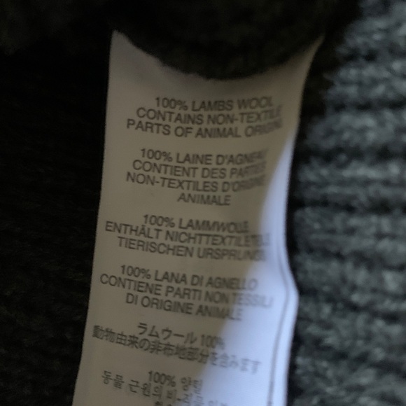 Men's J Crew 100% Lambswool Cardigan gray size S three pockets  cabin preppy - Picture 11 of 11